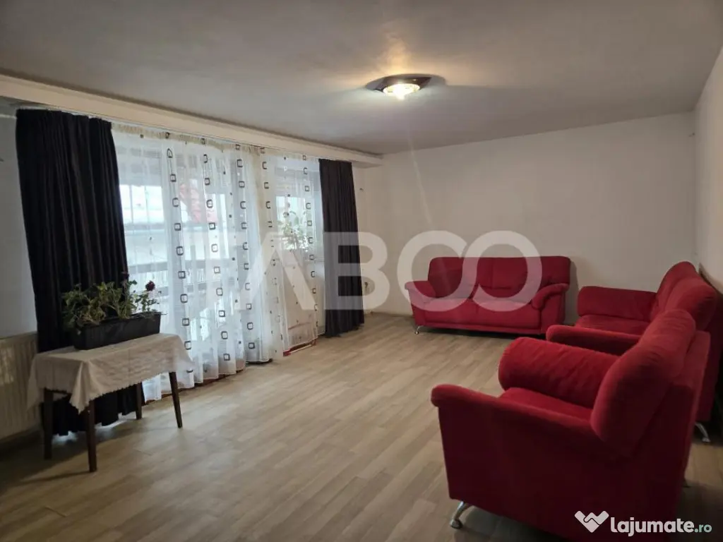 Spatiu pentru birouri de inchiriat 30mpu zona Lupeni Sibiu