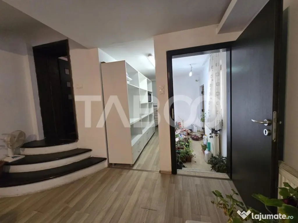 Spatiu pentru birouri de inchiriat 30mpu zona Lupeni Sibiu