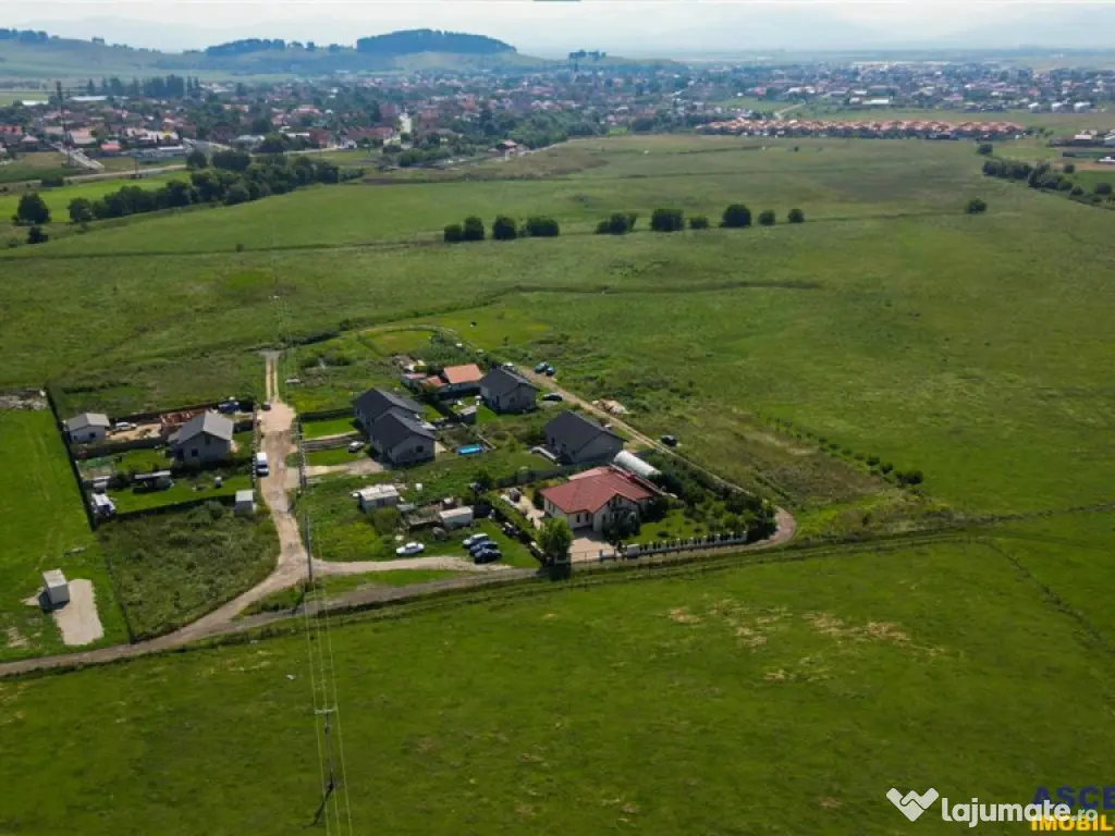 Casa noua pe parter,salon generos,terasa, pod mansardabil,te