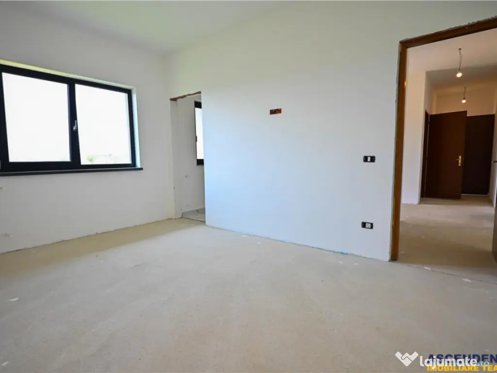 Casa noua pe parter,salon generos,terasa, pod mansardabil,te