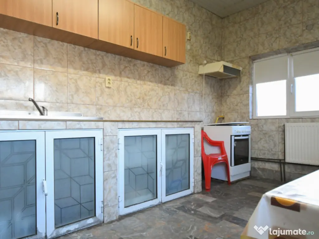 Ovidiu – Centru – Spatiu Comercial 258mp – 565mp