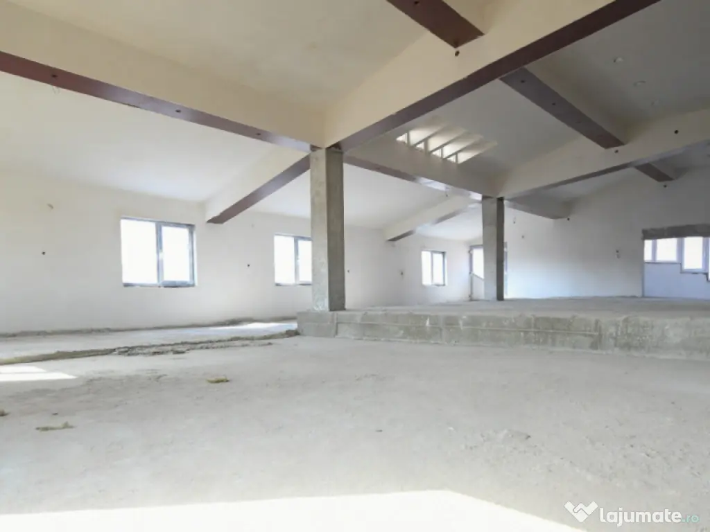 Ovidiu – Centru – Spatiu Comercial 258mp – 565mp