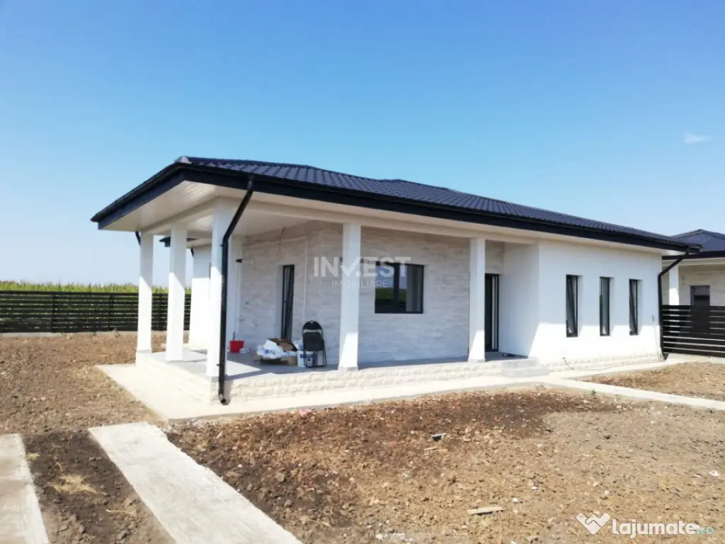 CASA INDIVIDUALA, 3 CAMERE,81 MP UTILI, 400MP TEREN, MIROSLA 