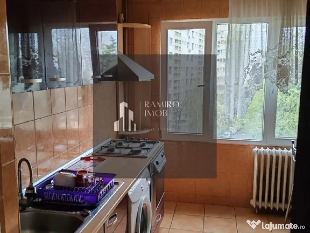 Apartament 3 camere decomandat / et 4/ 74 mp– Mega Mall... 