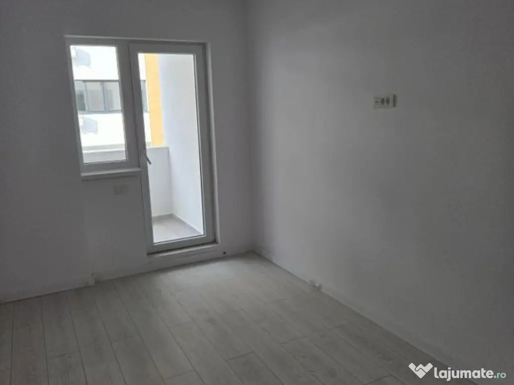 2cam tip studio/5-7min pietonal Auchan/metrou Berceni 