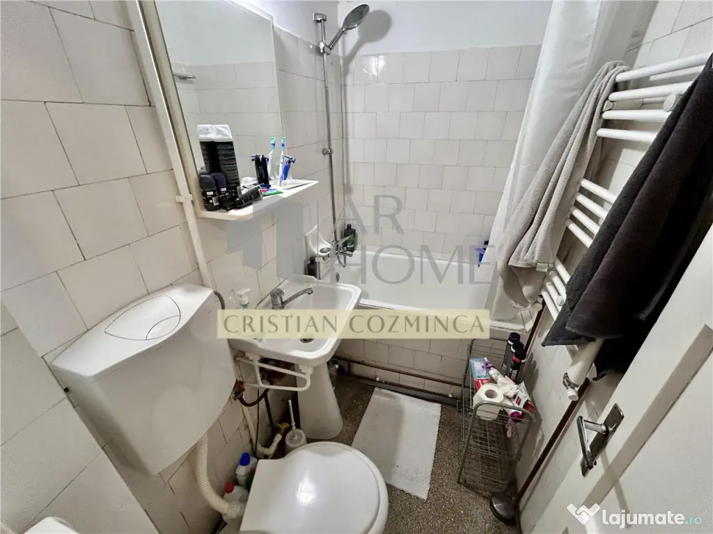 Apartament 2 camere, renovat, centrala proprie, Sud, Ploies 