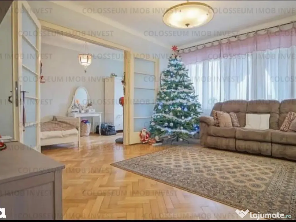 Apartament 3 camere, semidecomandat -Centrul Istoric 