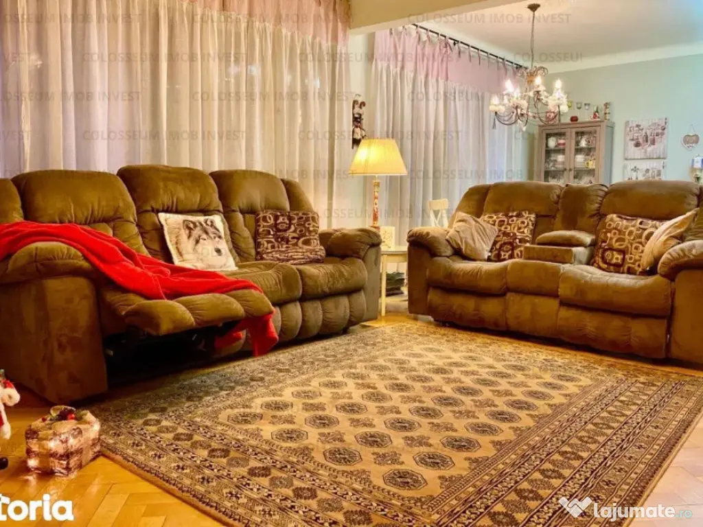 Apartament 3 camere, semidecomandat -Centrul Istoric 