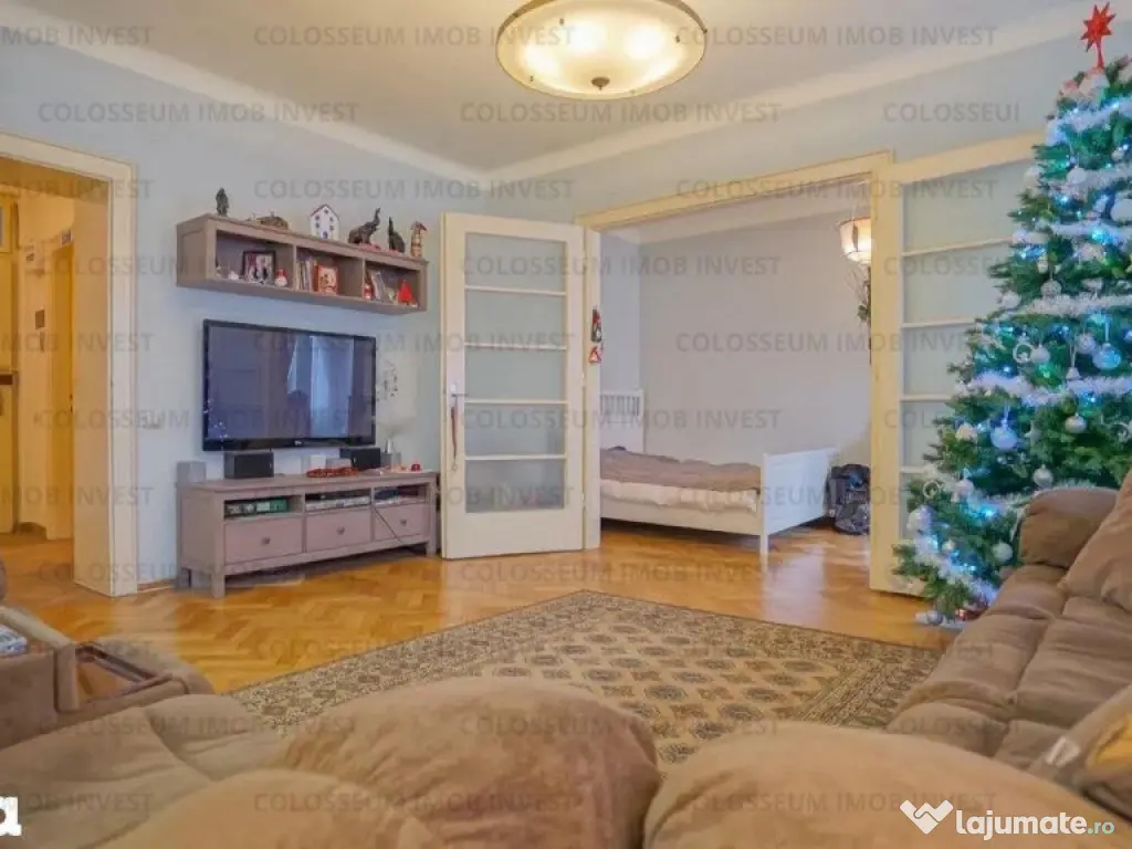 Apartament 3 camere, semidecomandat -Centrul Istoric 