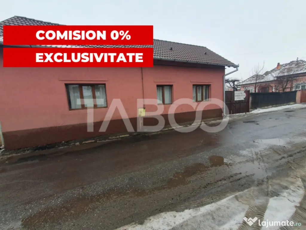 Casa 75 mp utili cute gradina si garaj renovata complet