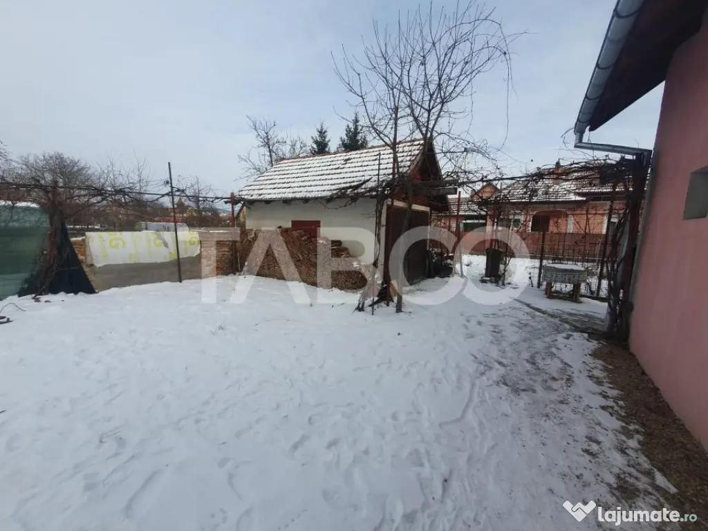 Casa 75 mp utili cute gradina si garaj renovata complet