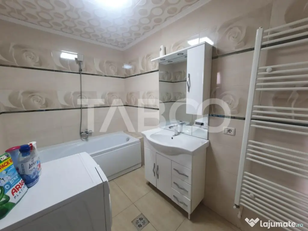 Casa 75 mp utili cute gradina si garaj renovata complet