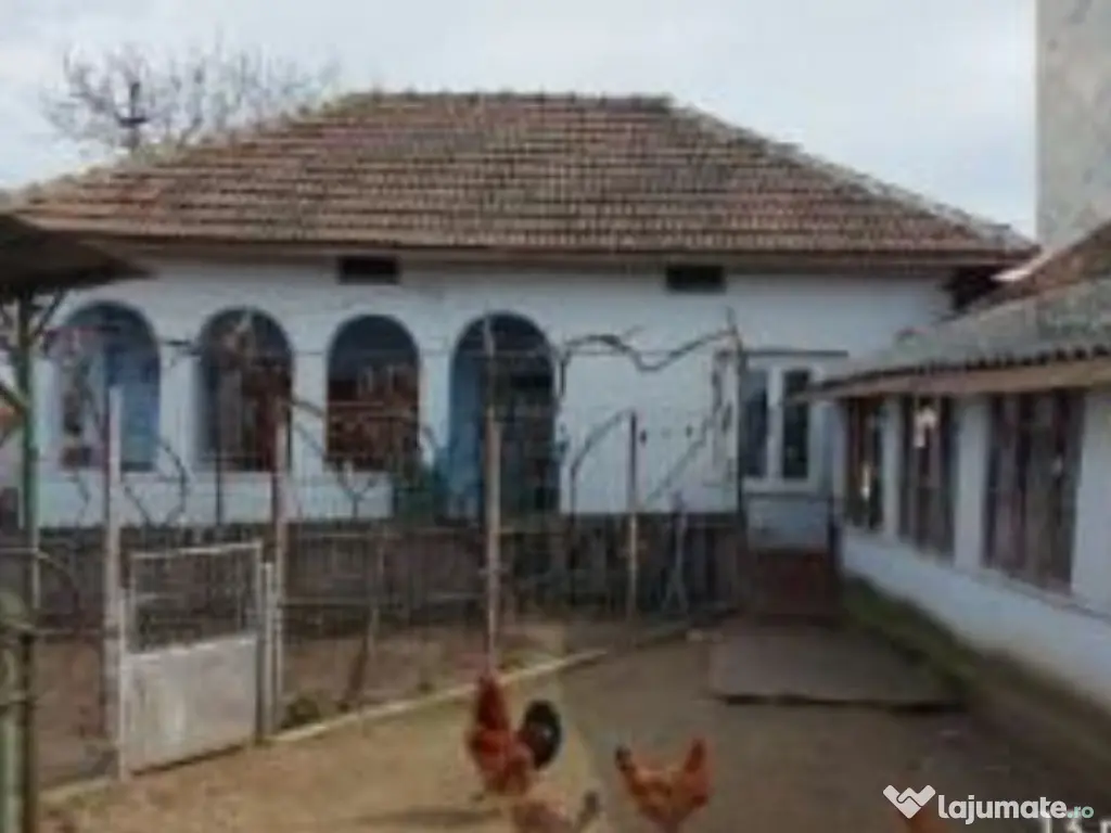 Casa si teren-Com. Devesel, Jud. Mehedinti,