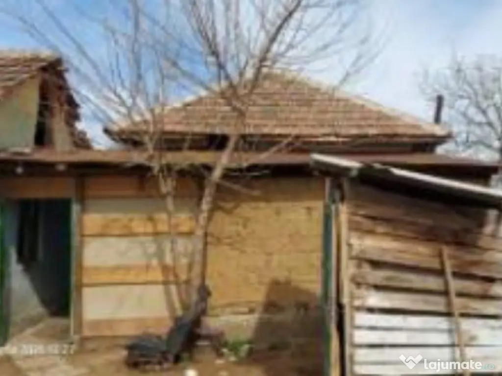 Casa si teren-Com. Devesel, Jud. Mehedinti,