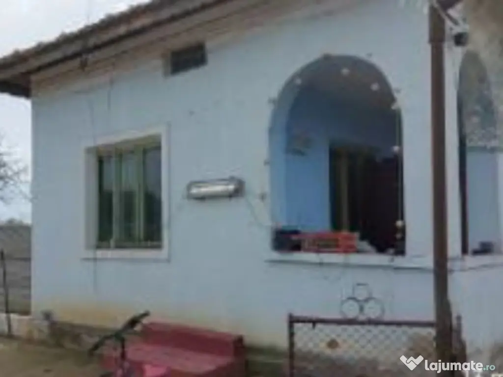 Casa si teren-Com. Devesel, Jud. Mehedinti,