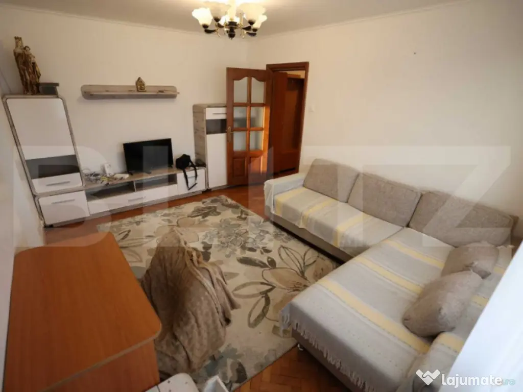 Apartament 2 camere, 54 mp, zona Podu Rosu