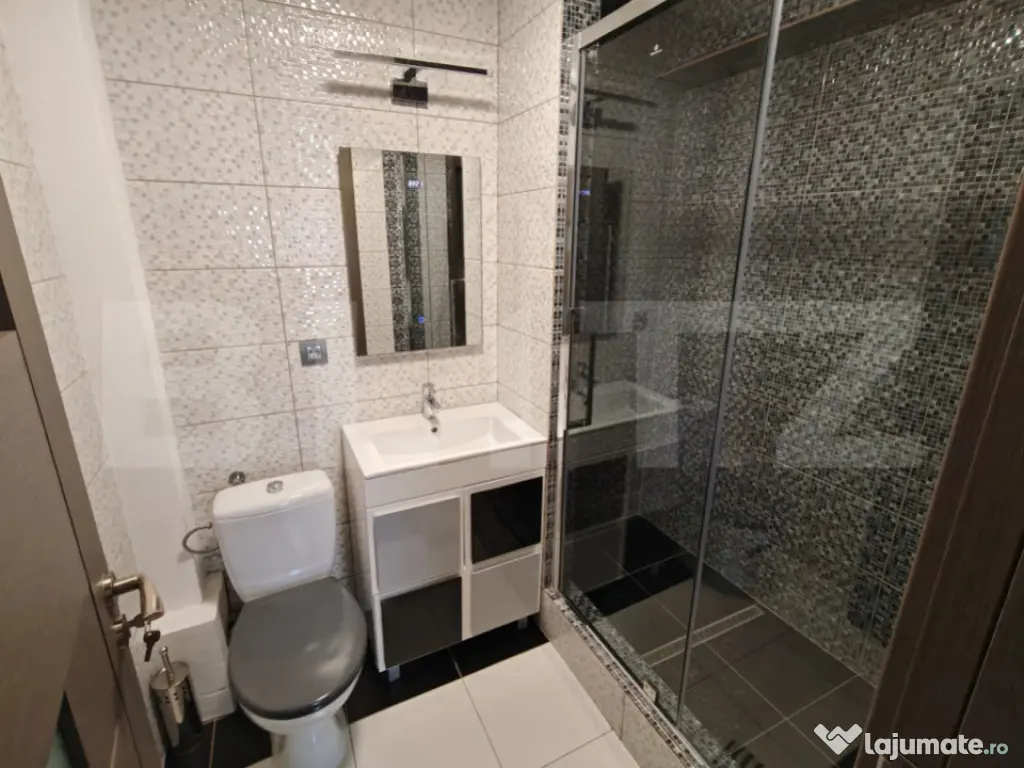 Penthouse 4 camere, 110 mp, 120 mp terasa, garaj, zona Buna-