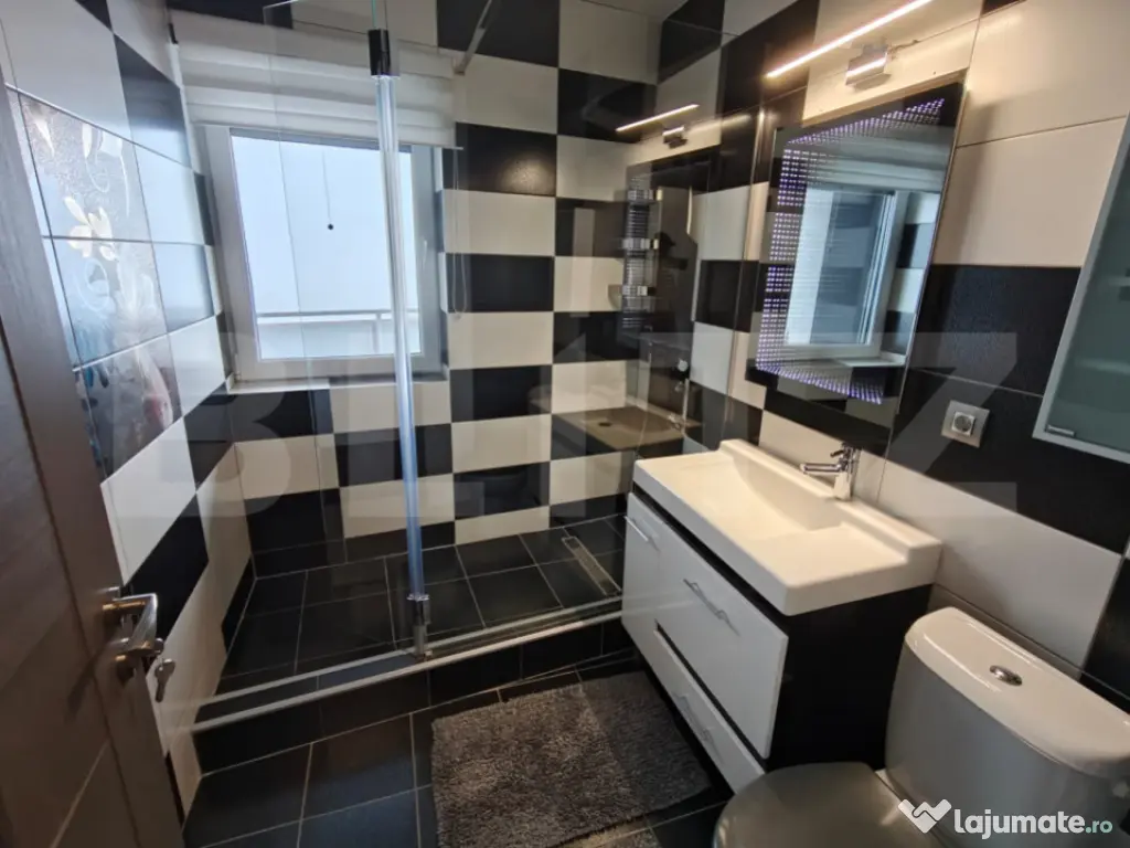 Penthouse 4 camere, 110 mp, 120 mp terasa, garaj, zona Buna-