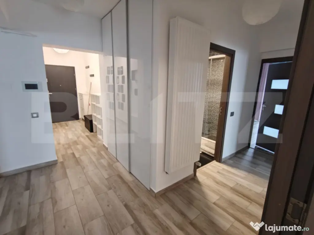 Penthouse 4 camere, 110 mp, 120 mp terasa, garaj, zona Buna-