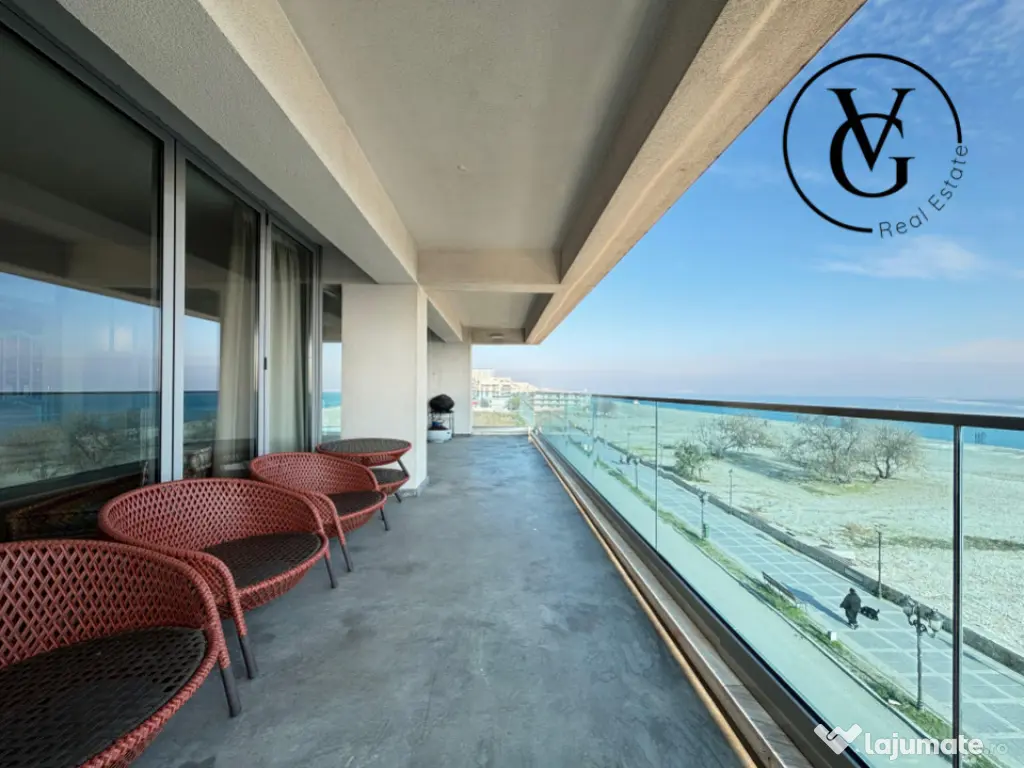 Apartament exclusivist 3 camere – vedere frontală la mare 