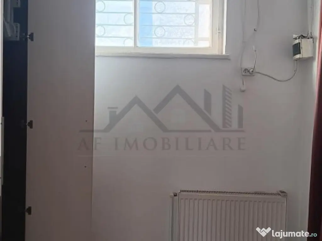 Tatarasi zona Piata Chirila teren 576mp cu casa si anexe (pr 