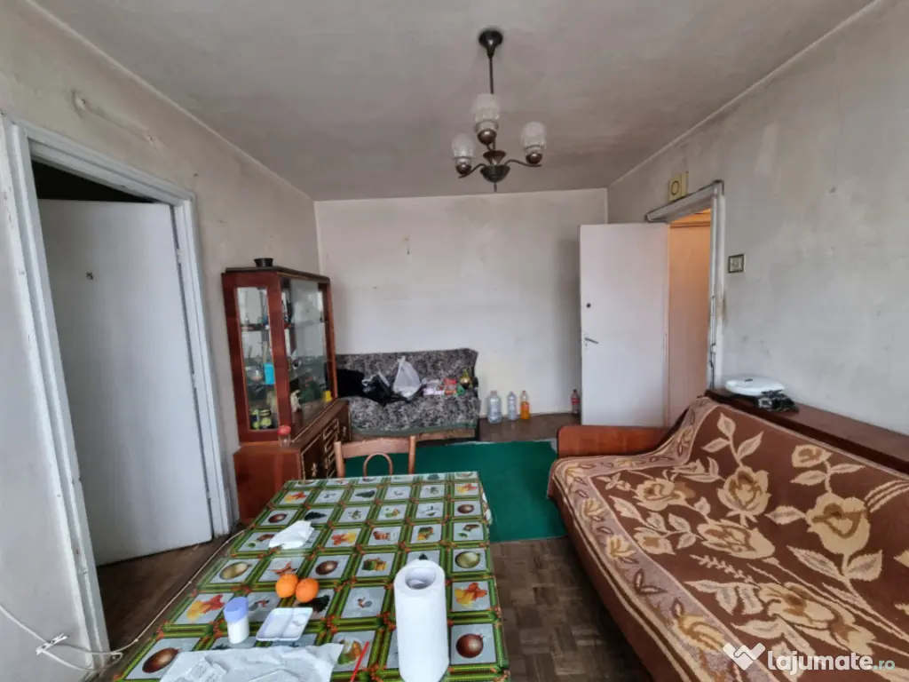 Clinica Luxor- 9 Mai- Ultracentral-3 camere/etaj 3, necesit? 