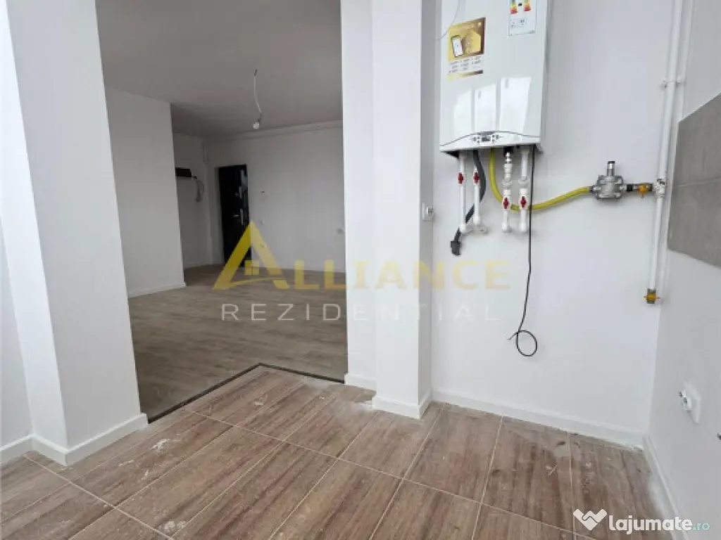 7 Minute Metrou Berceni - Garsoniera - Parcare - 66.000eur 