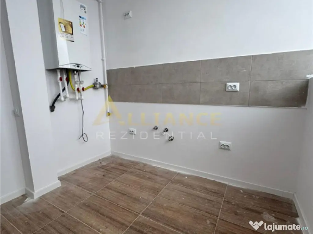 7 Minute Metrou Berceni - Garsoniera - Parcare - 66.000eur 