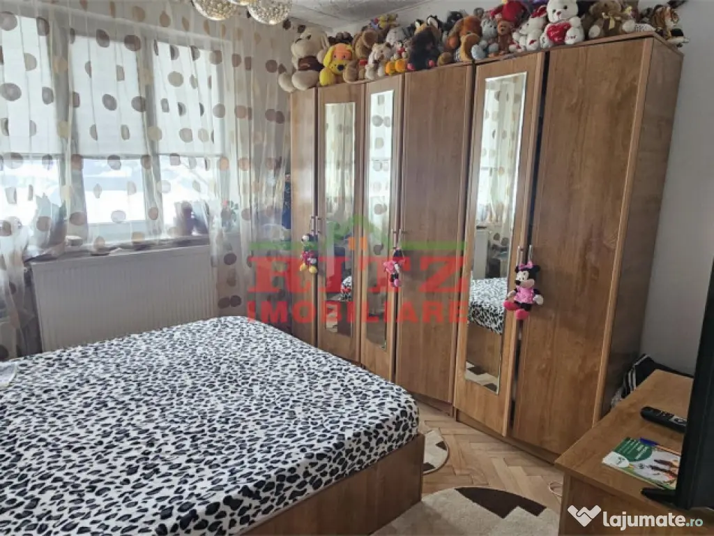 APARTAMENT CU 3 CAMERE,CENTRU !!!!