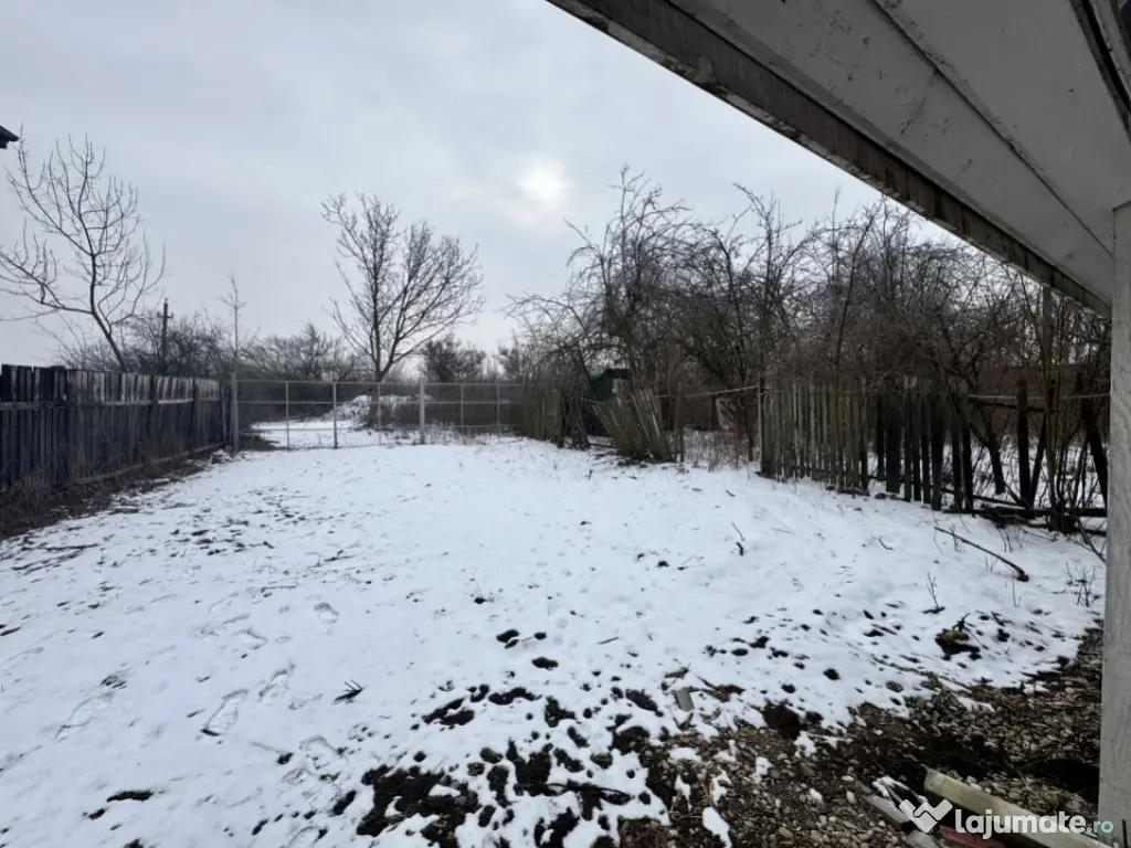 Teren 887mp cu casa pe malul Lacului Snagov | Santu Floresti 