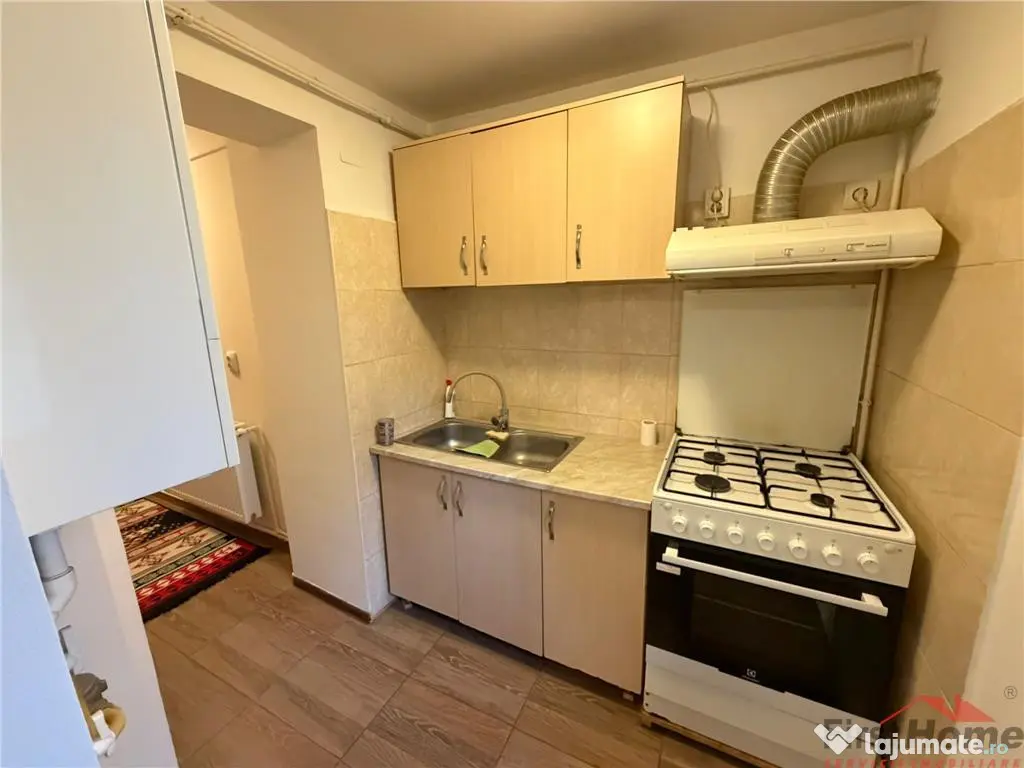 Apartament 2 camere, parter, 46mp , zona Sud - Scoala 1 - 