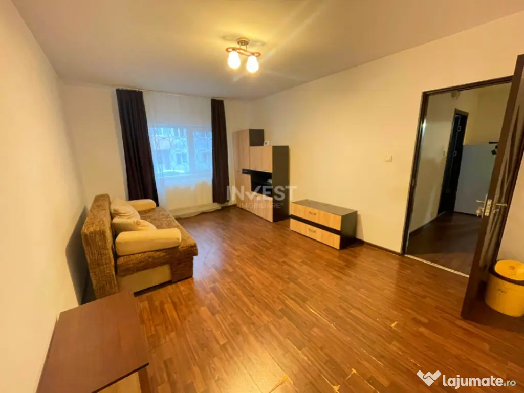 Apartament 2 camere decomandat-50mp-Podul de Fier 