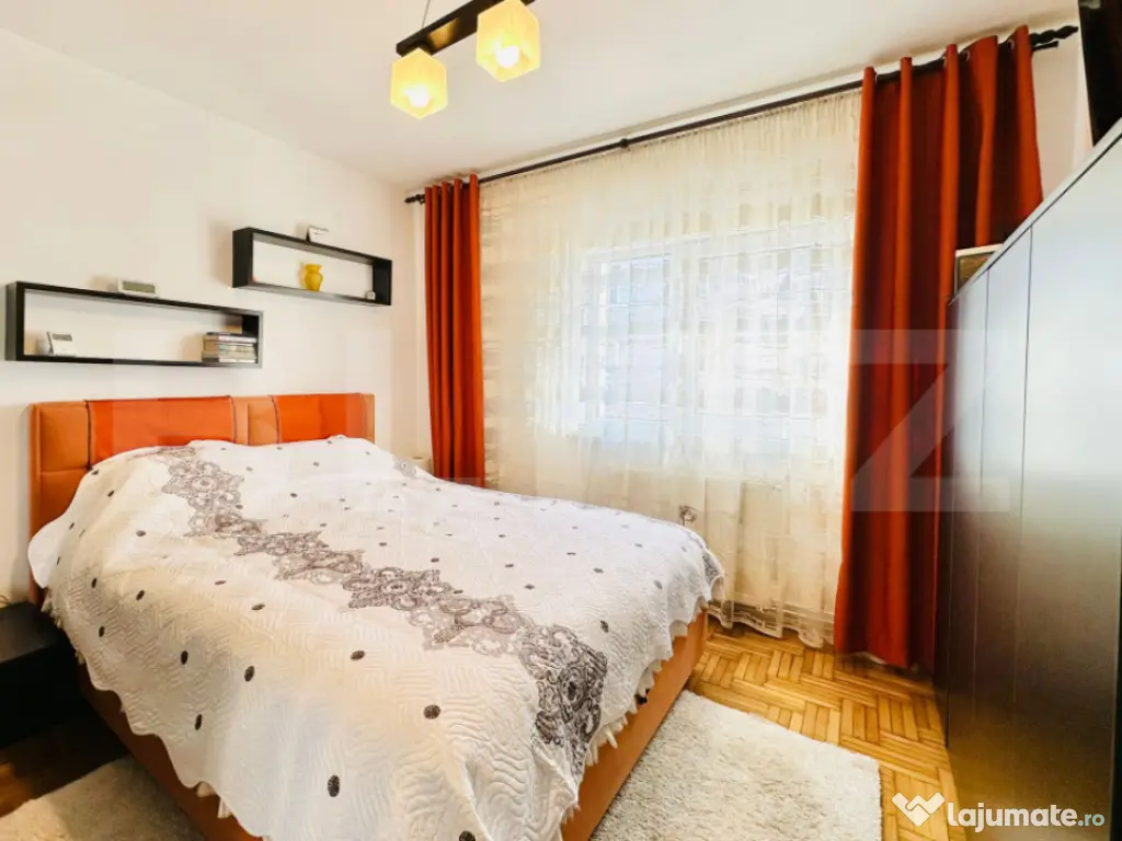 Apartament cu 3 camere decomandat, 70mp, boxa si loc de parc 