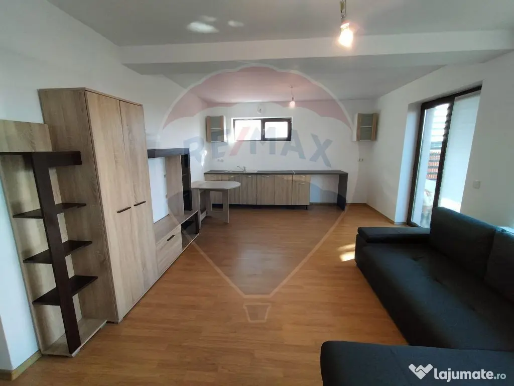 Casă / Vilă cu 4 camere la 25 min de Piata Victoriei - ... 