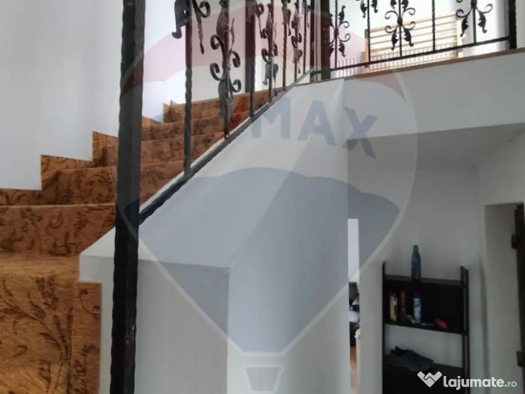 Casă / Vilă cu 4 camere la 25 min de Piata Victoriei - ... 