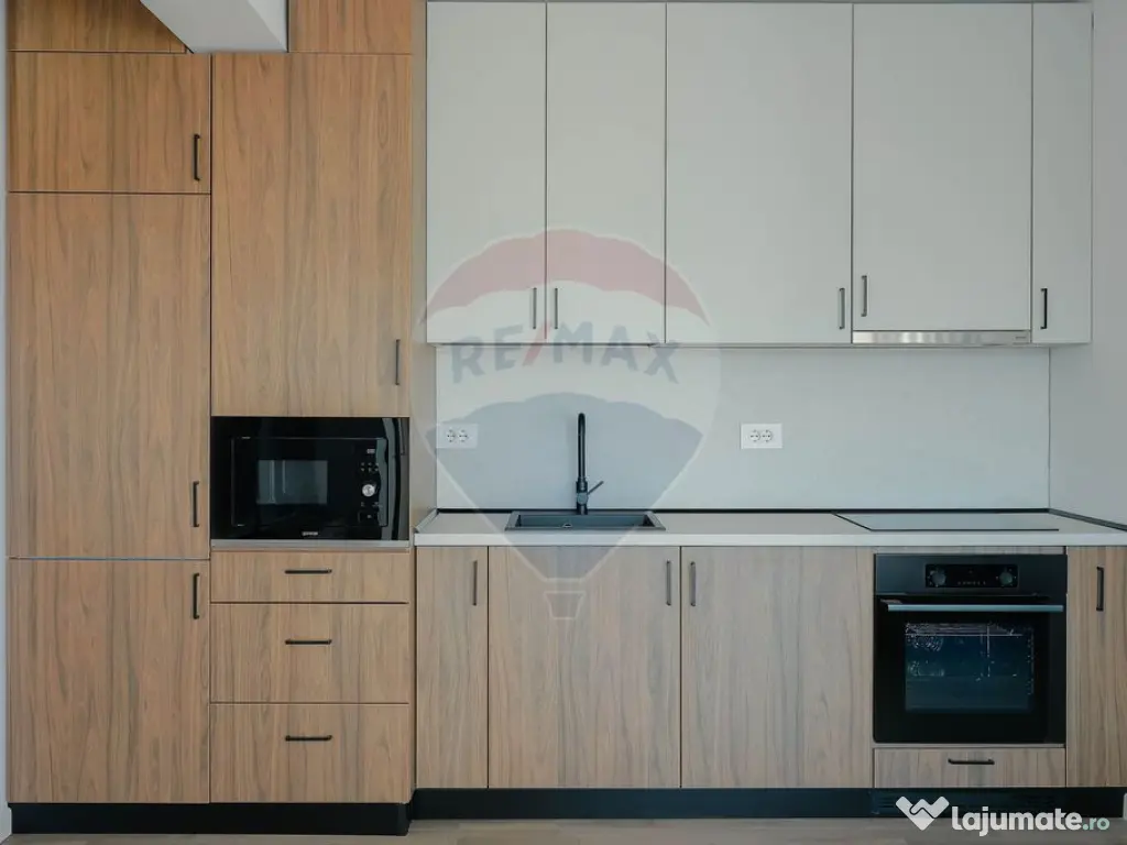 Apartament de închiriat cu 2 camere și parcare, ultrace... 