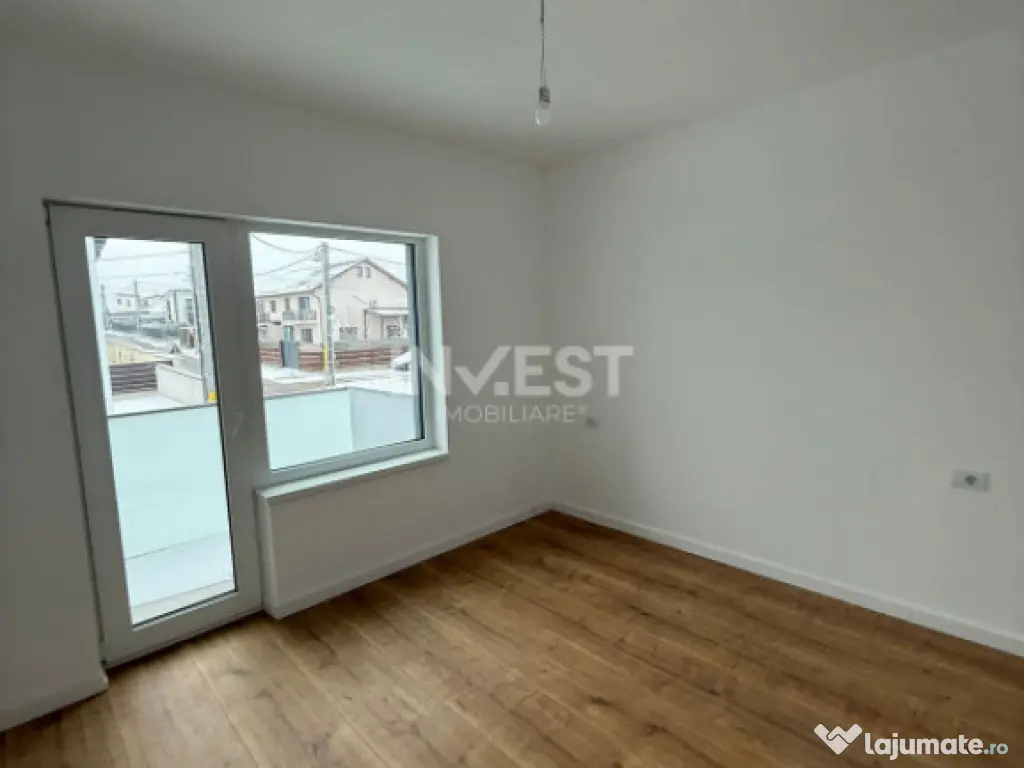 Case Tip Înșiruit P+1E cu Finisaje Premium în Valea Lupul 