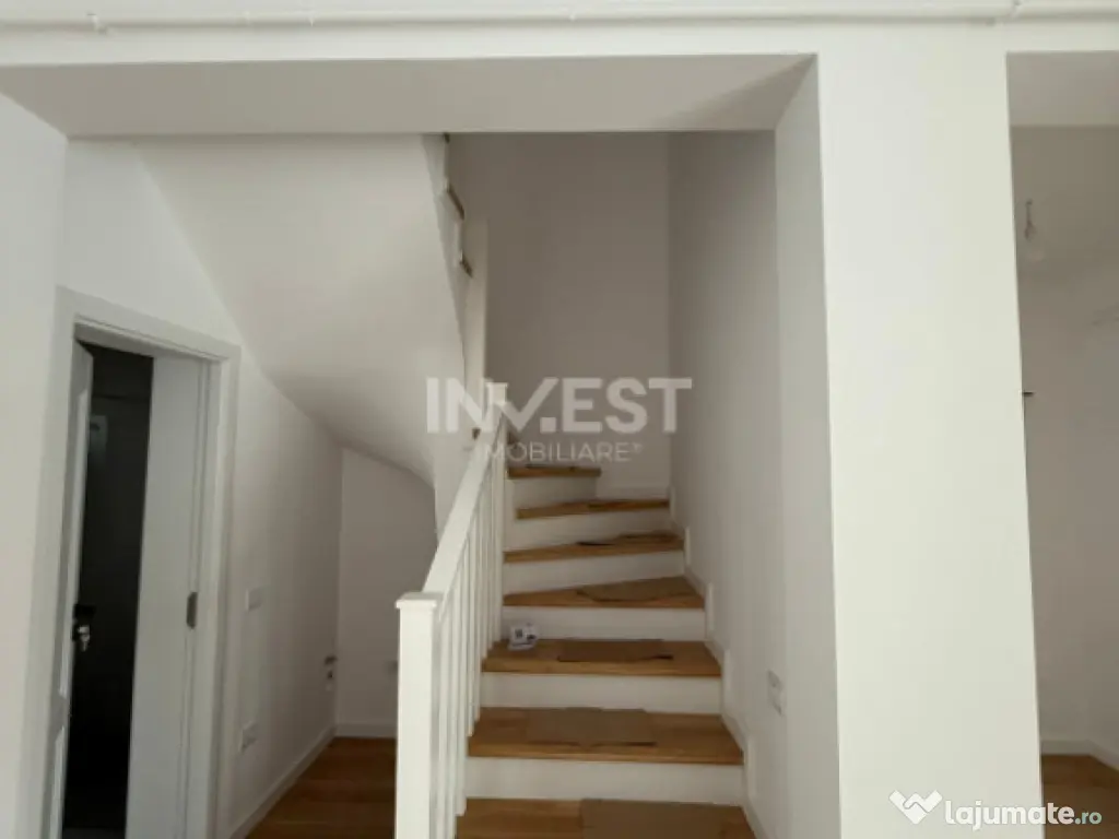 Case Tip Înșiruit P+1E cu Finisaje Premium în Valea Lupul 