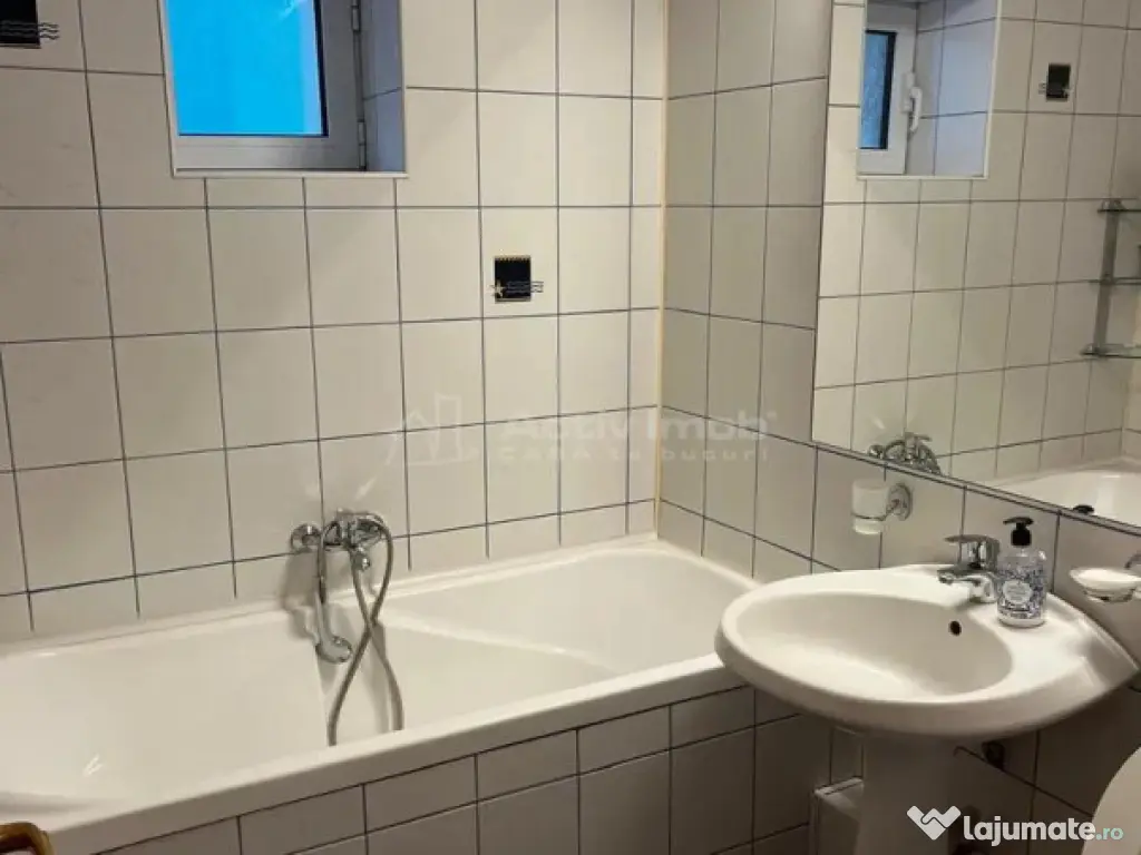 3 Camere, Posta Vitan, Centrala, Parcare, Pet Friendly 