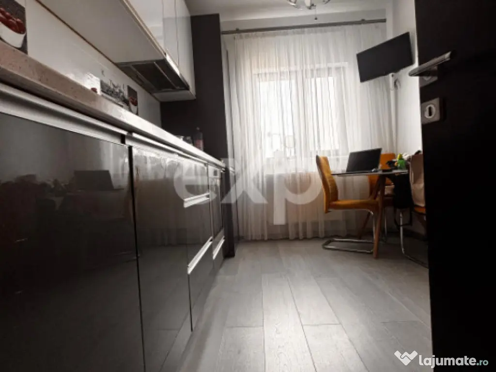 Apartament modern cu 2 camere în Gavana 3, Pitești – Con 