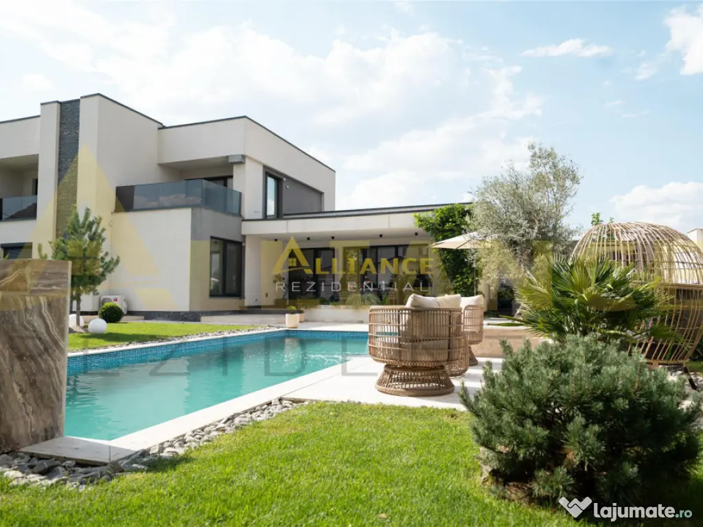 Vila Impresionanta cu Piscina Privata si Gradina de 850 mp i 