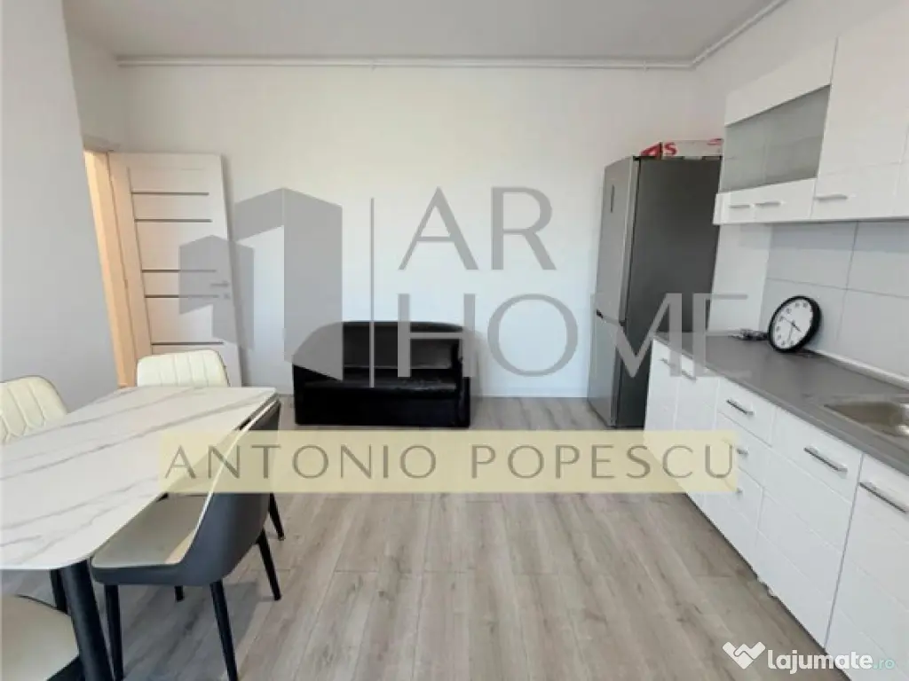 Apartament 3 camere, in Ploiesti, zona Gara de Nord, Valeni 
