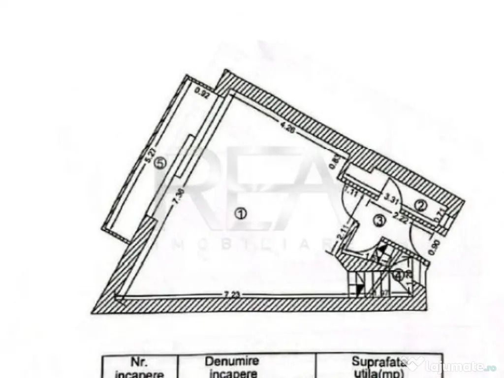 Vilă 5 camere Trapezului, centrală, an 2007, 174 mp 