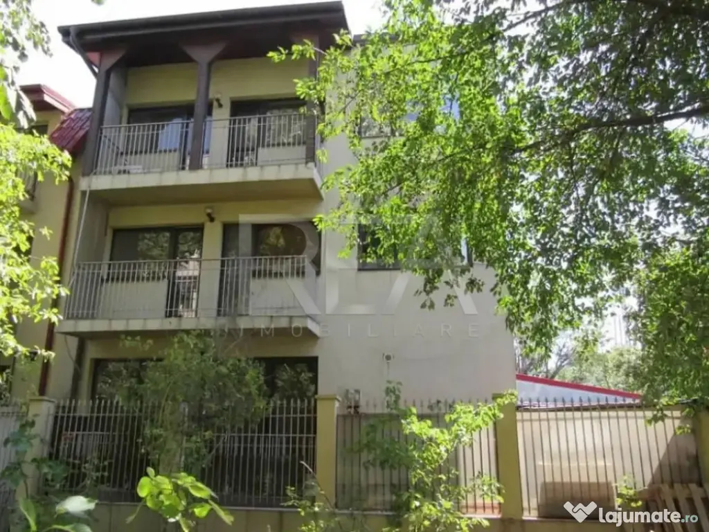 Vila in sectorul 3 zona Trapezului / 1 Decembrie 1918 