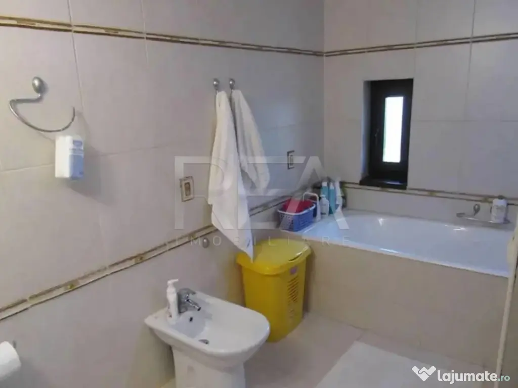 Vila in sectorul 3 zona Trapezului / 1 Decembrie 1918 