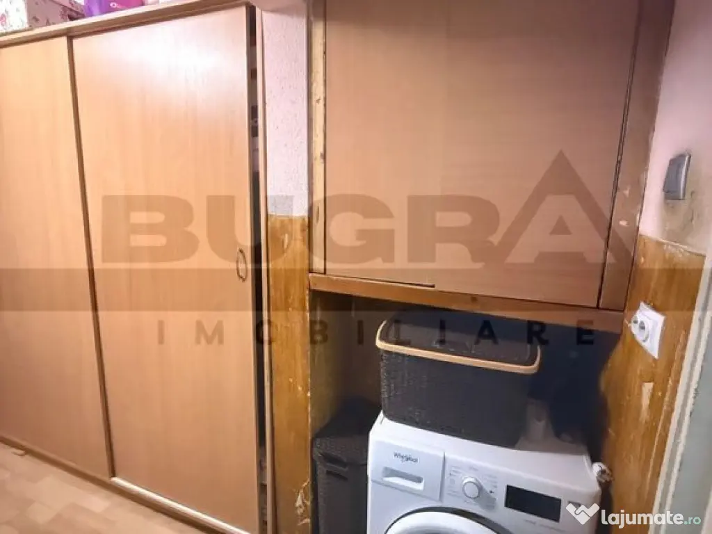 Apartament 3 camere, 50 mp, boxa, zona Aleea Retezat