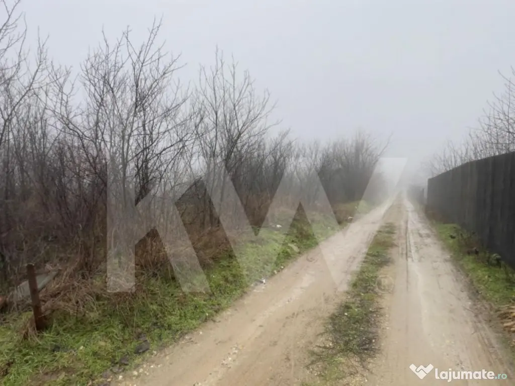 TEREN 949 METRI IN PREAJBA LANGA SMART PUB 