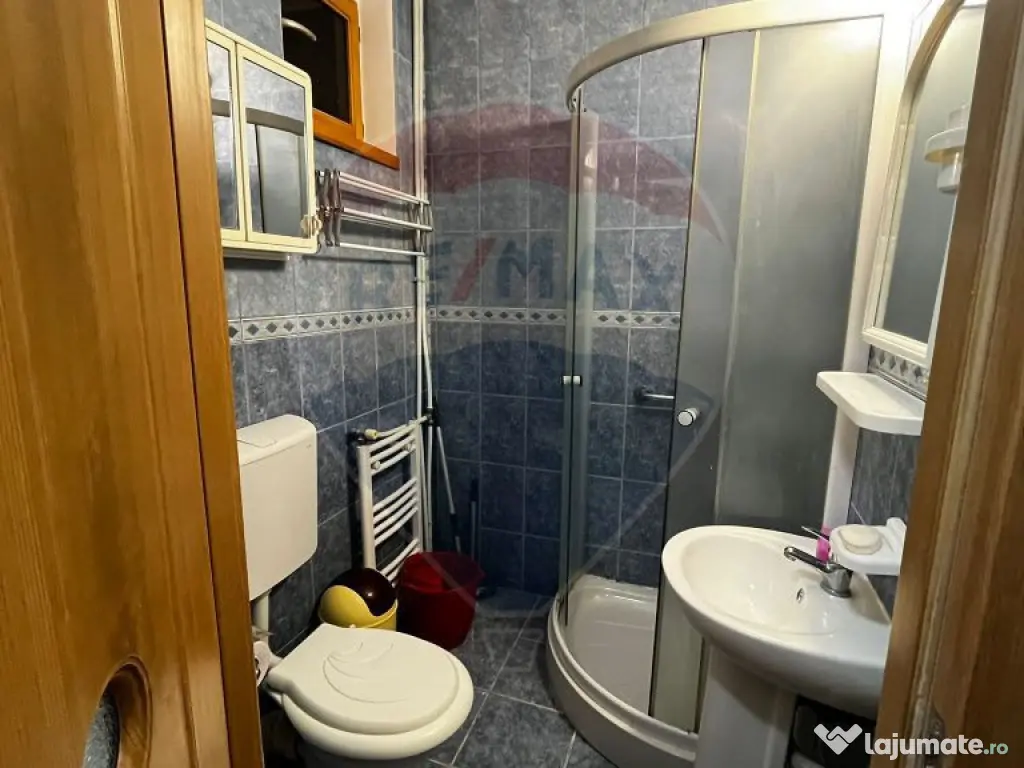 Apartament cu 2 camere de vânzare in zona Velenta 