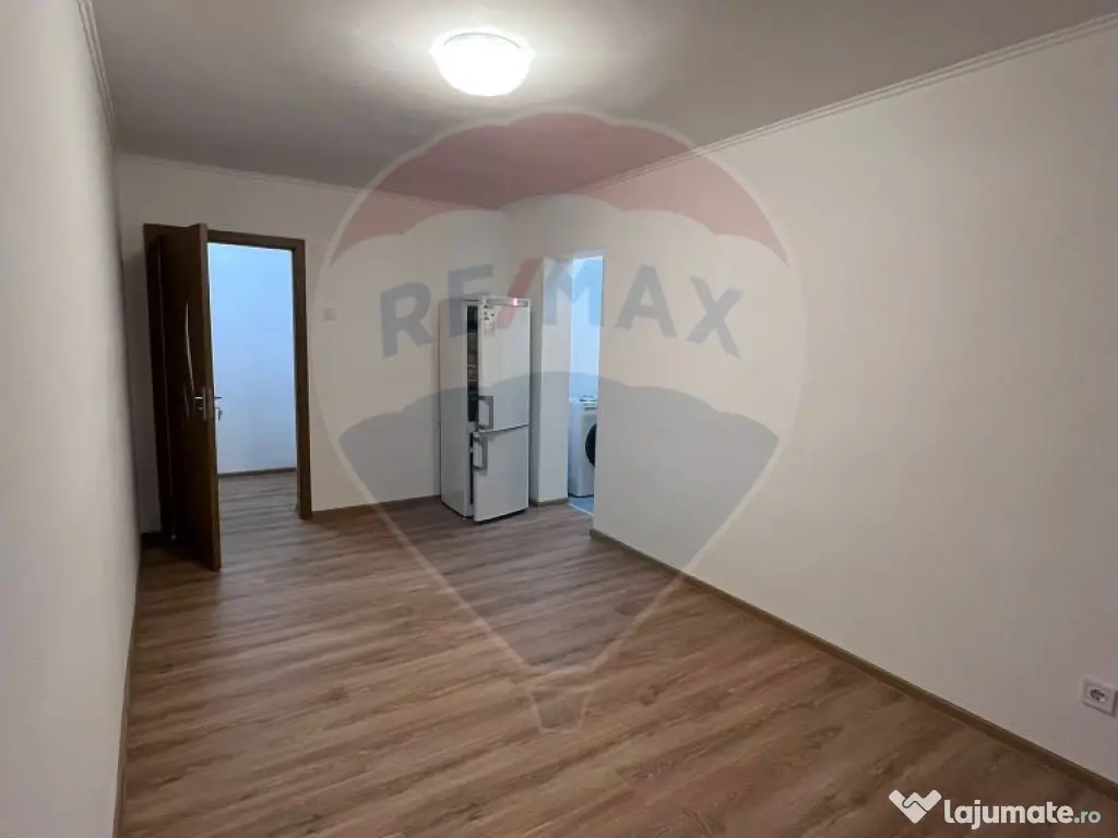 Apartament cu 2 camere de vânzare in zona Velenta 