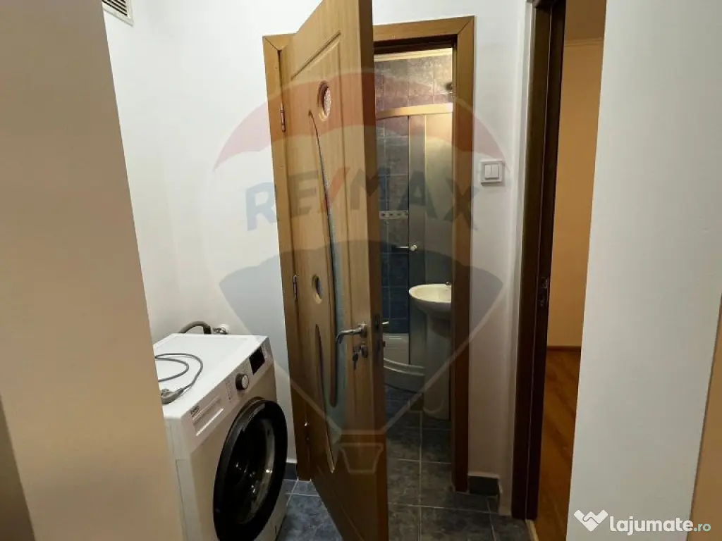 Apartament cu 2 camere de vânzare in zona Velenta 